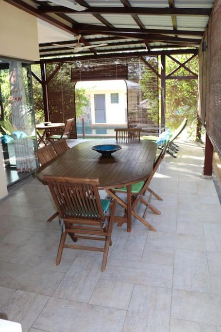 Villa Des Frangipanes La Gaulette Luaran gambar